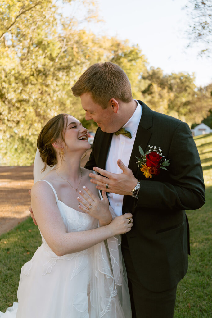 Bride and Groom kissing at Heartwood Hall in Rossville, TN